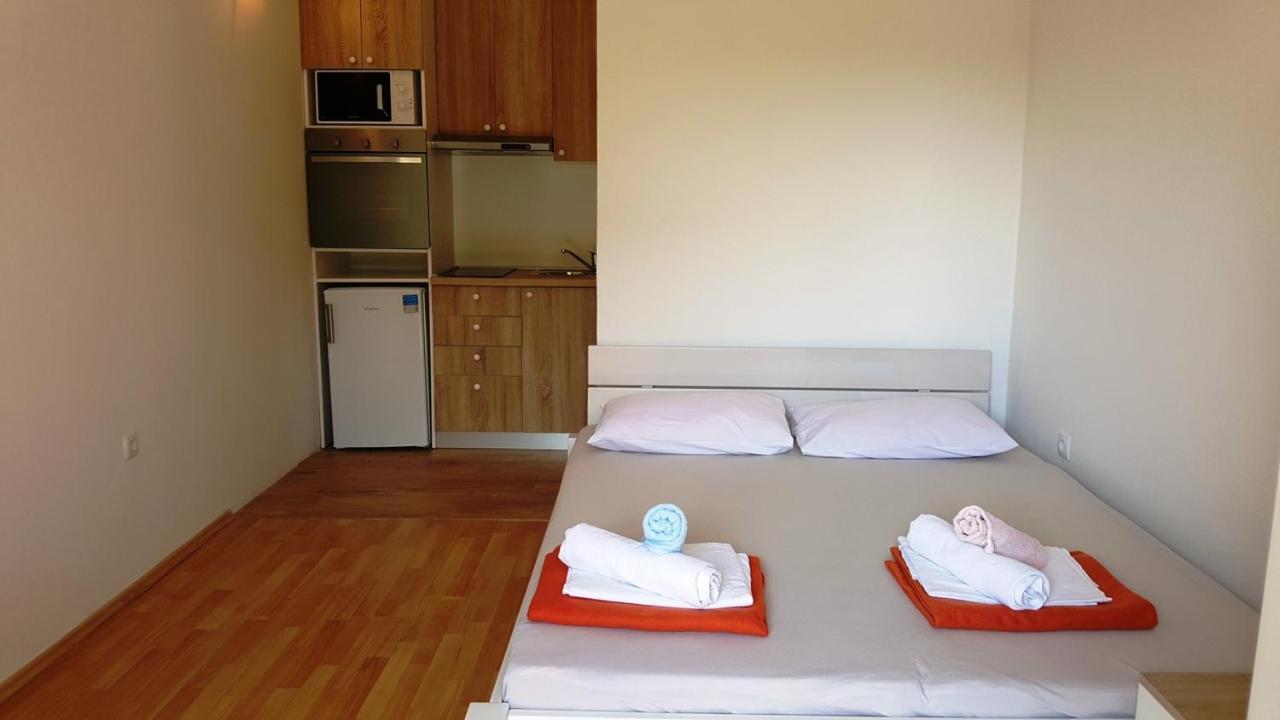 Apartments Adriatic 3 Selce Habitación foto